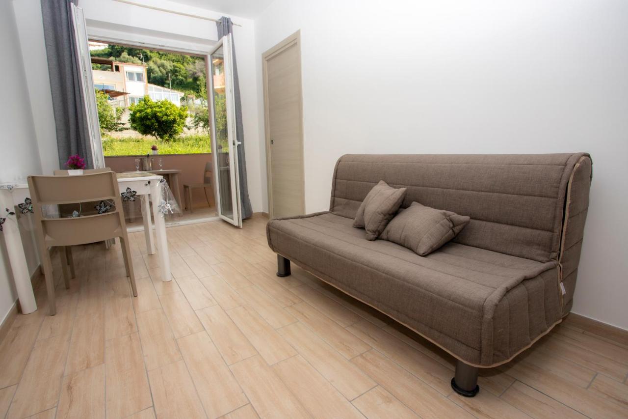 La Vignatropea Apartment ซานตาโดเมนิกา ภายนอก รูปภาพ
